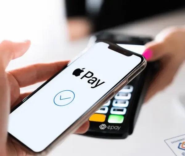 Does AmPM Take Apple Pay?