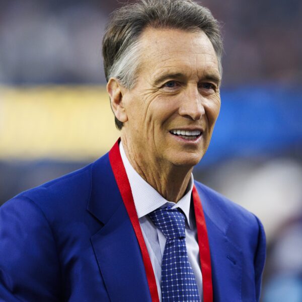 Cris Collinsworth Net Worth: How Much Money Does…