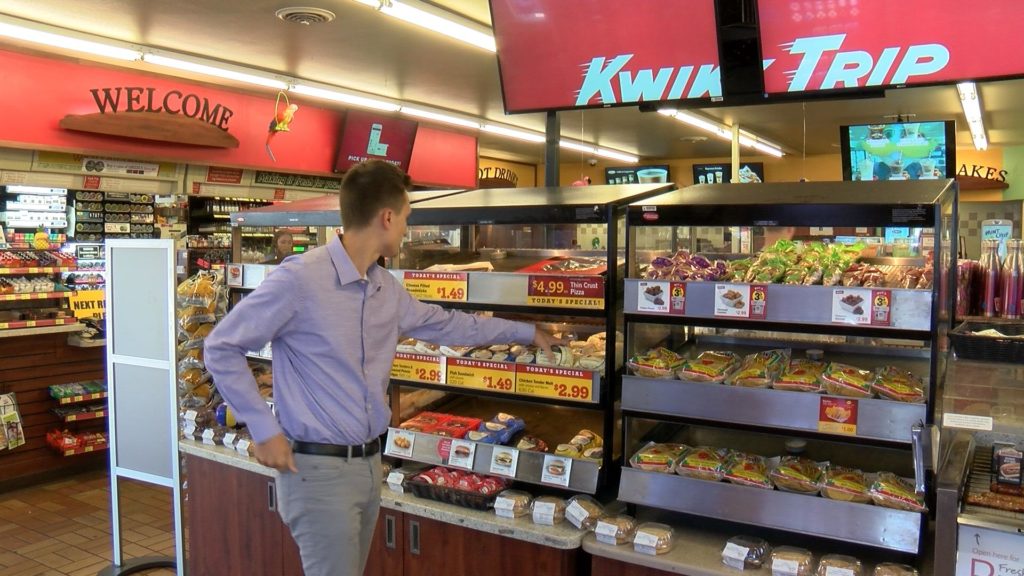 does kwik trip take apple pay