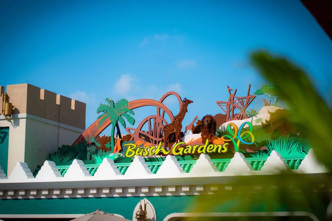 Does Busch Gardens Take Apple Pay
