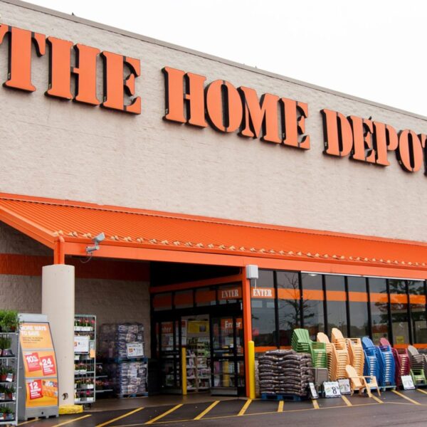 does home depot take apple pay